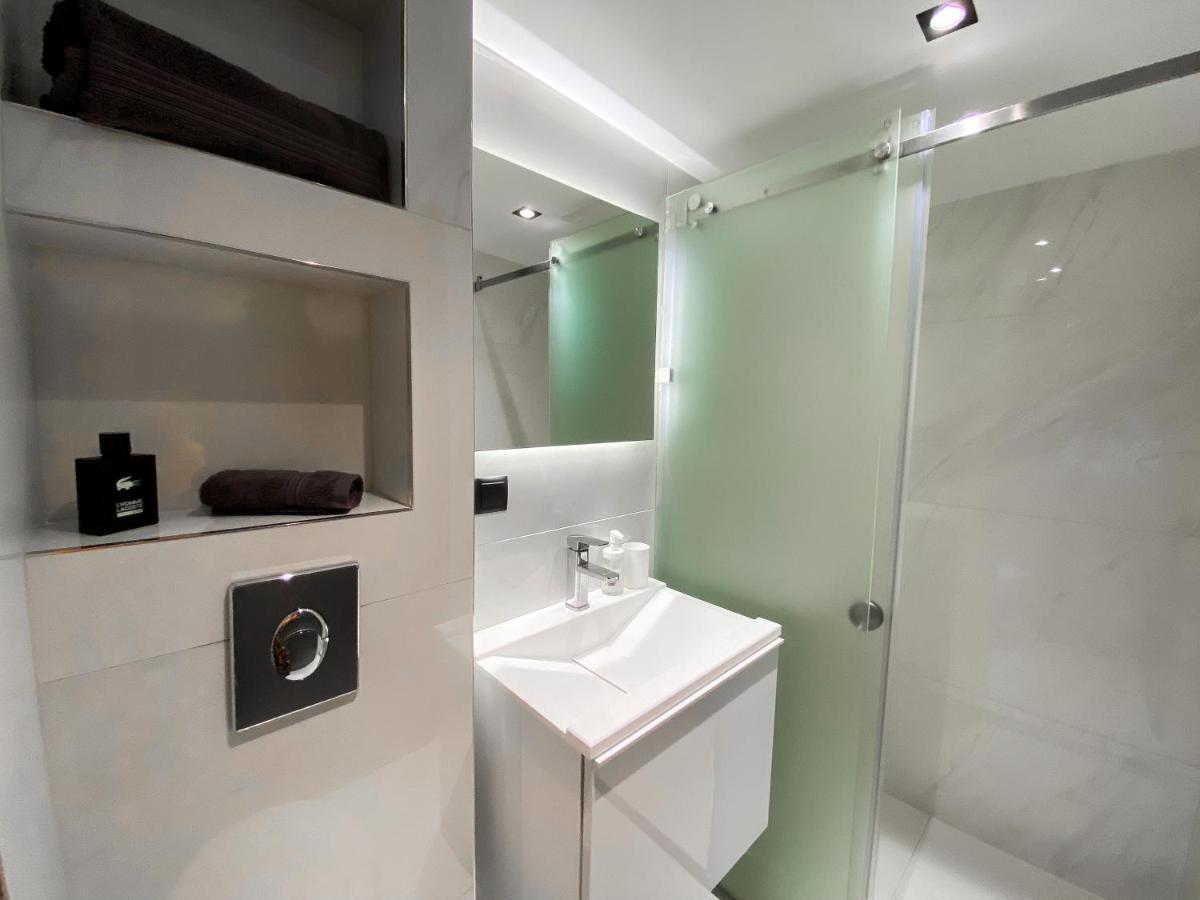 Kallithea  New Modern Deluxe Apartment In Kallithea מראה חיצוני תמונה